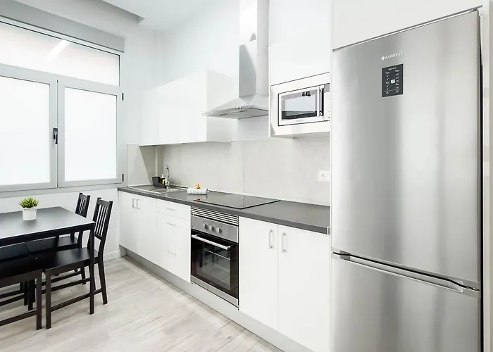 Lujan Perez 44 * Las Palmas de Gran Canaria