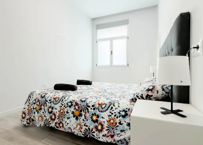 Апартаменти Lujan Perez 44 *